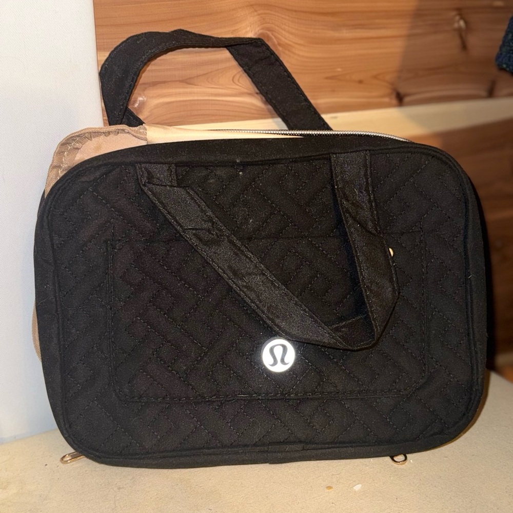 Lululemon Black Quilted makeup Bag
